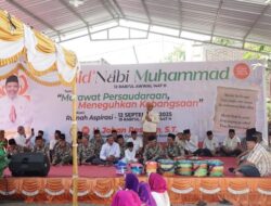 “Maulid Nabi: Johan Rosihan Sebut Momentum untuk Pemersatu Bangsa”