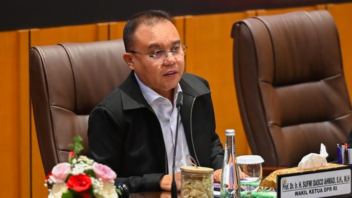 Dasco Tegaskan Belum Ada Supres ke DPR soal Pergantian Kapolri, Apa yang Terjadi?