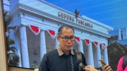 **Pemerintah Pulangkan 78 WNI di Nepal Secara Bertahap, 56 Dibiarkan Menetap**