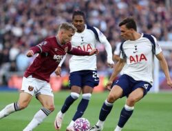 West Ham Vs Tottenham Masih 0-0 di Babak Pertama, Siapakah yang Akan Menangkan Taruhan?