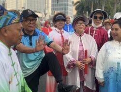 “Momen Pratikno Ikut Jajal Tai Chi, Olahraga Seni Bela Diri yang Menjadikan Kesehatan Lebih Menyenangkan”