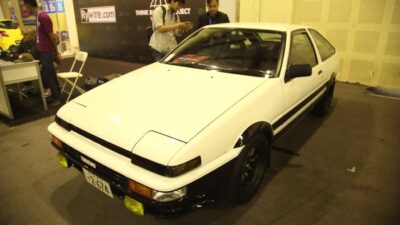 **Mobil Legend AE86 Jadi Awet Muda, Toyota Produksi Part Mesinnya**