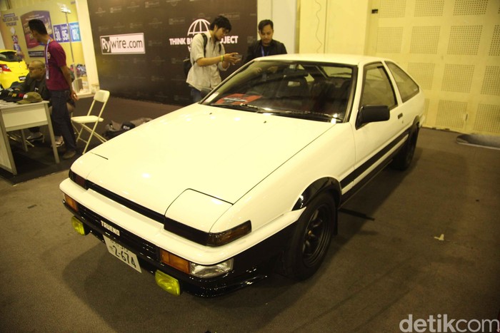 **Mobil Legend AE86 Jadi Awet Muda, Toyota Produksi Part Mesinnya**