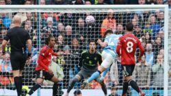 Babak I Selesai, City Ungguli MU 1-0: Pertandingan yang Membakar!