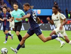 PSG Vs Lens: Les Parisiens Kukuhkan Dominasi di Parc des Princes!