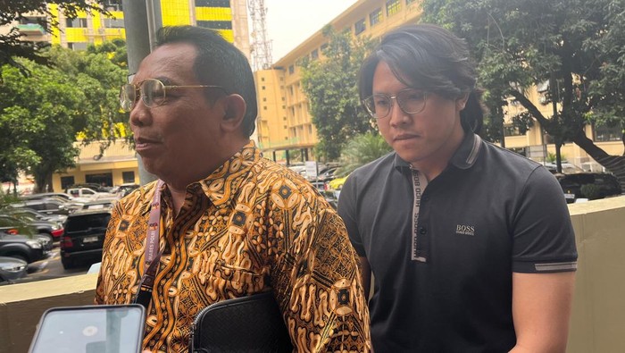 **Ngaku Sakit, Resbob Minta Pemeriksaan soal Laporan Azizah Salsha Ditunda**