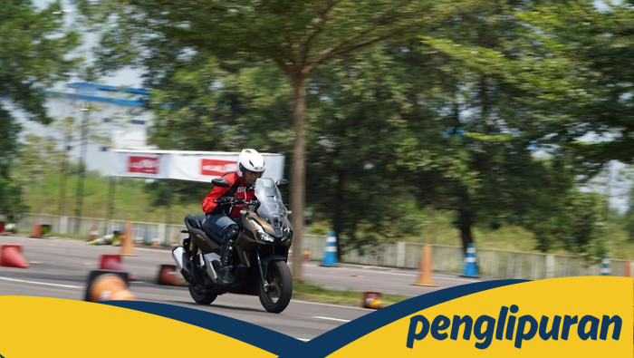 Mencicipi Singkat New Honda ADV 160, Layak Buat Naik Level? - Alternatif 1