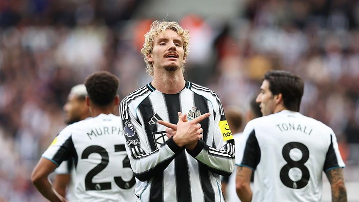 **Isak Pergi, Newcastle Mulai Hidup Baru dengan Woltemade: Kemenangan Pertama di Liga Inggris**