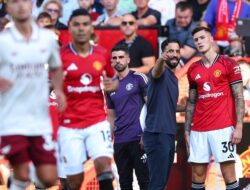 Fans MU Kini Tinggalkan Stadion Lebih Awal, Rooney: Zamanku Tak Begitu! #MUFC #ManchesterUnited