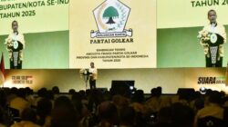 Reshuffle Bahlil: Prabowo Bisa Lakukan Tiap Saat, Tren Kebijakan Terbaru!