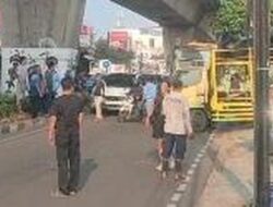 Truk Gangguan di Seskoal, TransJ Koridor 13 Terlambat, Pagi Ini Ribut!