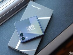 Review Galaxy Z Flip7: Layar Lebih Besar, Baterai Makin Awet – Update 1