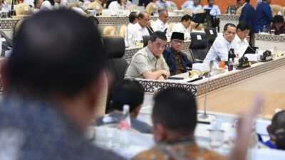 **Komisi V DPR-Kemendes Bersatu Bebaskan Desa-Transmigrasi dari Hutan, Ancam Hutan Nasional**