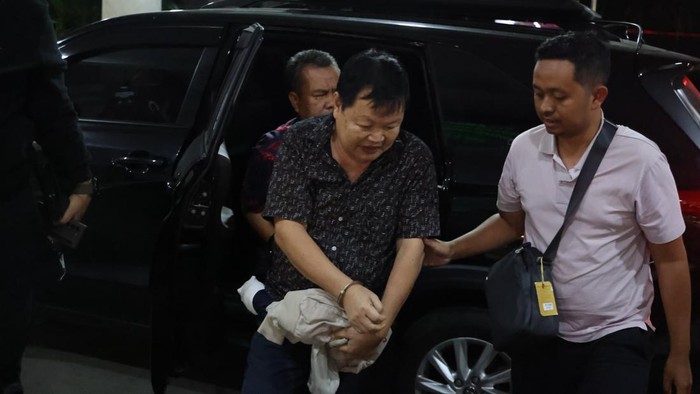Kejati Banten Tangkap Penipu, Perusahaan eks Bupati Lebak dalam Sorotan!