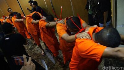 “Keluarga Minta Hukuman Mati bagi Penculik-Pembunuh Kacab Bank, 15 Tersangka Ditetapkan Polda Metro Jaya”
