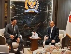 **Hangatnya Sambutan Dasco ke Sjafrie di Senayan: Simbol Kemitraan Politik**