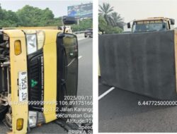 [Kronologi Kecelakaan Mengerikan di Tol Jagorawi: Mobil Boks Ditabrak Avanza lalu Terguling!]