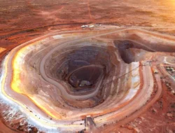 **10 Negara Penghasil Emas Terbesar Sejagat, Ada Indonesia: Revolusi Teknologi di Industri Pertambangan**