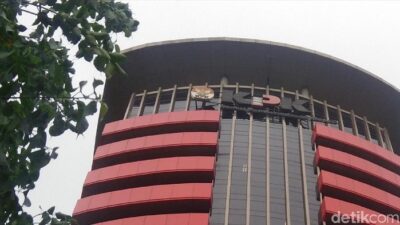 KPK Tegur Ustaz Khalid: Pengembalian Uang Jadi Bahan Penyidikan, Apa yang Terjadi?