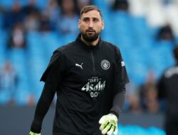 **Donnarumma Sering Kalah Lawan Napoli, Tantangan Besar di Liga Champions**