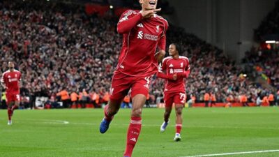 “Virgil Van Dijk: Pembalas Dendam Liverpool di Bola Mati yang Menggemparkan Eropa”