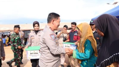 Polri Bakti Sosial Alumni Akpol ’90, 1.485 Paket Sembako Menjelang Lebaran di Batam
