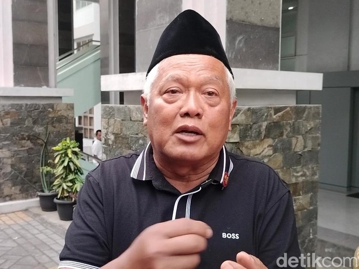 Dosen UIN Malang Viral Guling-guling, Tak Ada Mahasiswa di Kelas, Ajukan Mundur!