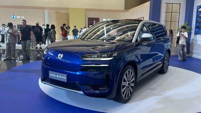 Denza N9 Terbaru Meluncur, Harga Mulai Rp 900 Jutaan! - Alternatif 1
