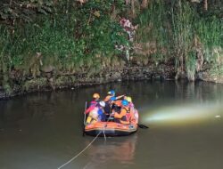 2 Pelajar Tenggelam di Sungai Cisadane Ditemukan Tewas Berpelukan – Alternatif 1