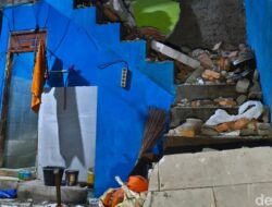 Haru Ibu Telungkup Lindungi Anak dari Runtuhan saat TJ Tabrak Rumah di Cakung – Update 1