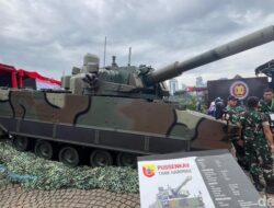 Tank Harimau dan Panser Badak Menjadi Sorotan di Pameran TNI AD Monas