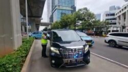 **_Strobo Ilegal: Ancaman Nyata bagi Keamanan Lalu Lintas!_**