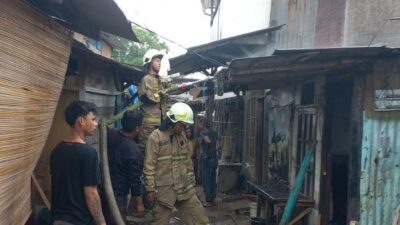 Cemburu Buta Menyebabkan Tragedi: Suami Bakar Rumah dan Lukai Istri, Dalih Apa yang Membuatnya Melakukan Ini?