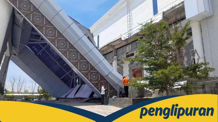 Atap Teras Kantor Pemerintahan di Brebes Ambruk, Tragedi Mengejutkan Tertimpa Puing 3 Orang!