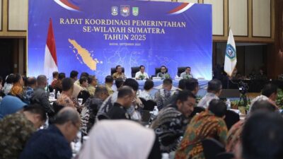 **Mendagri Tito Karnavian: Pemda Wajib Jaga Keamanan dan Dorong Perekonomian di Tengah Pengalihan Dana TKD**