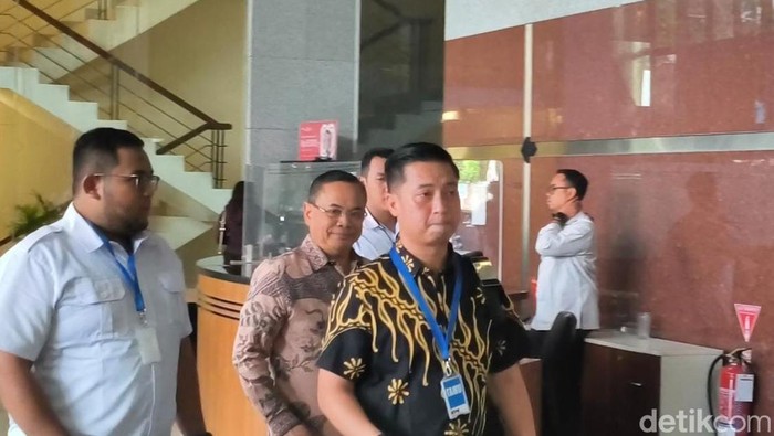 Bupati Pati Diperiksa KPK Lagi, Apa yang Terjadi di Balik Rel KA? #BupatiPati #KPK #Korupsi #RelKA
