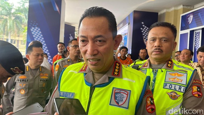 Kapolri Perintahkan Reformasi Kepolisian, Dengerin Opini Masyarakat!