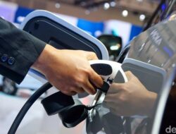 Harga Mobil Listrik Impor Diprediksi Naik 30% Usai Insentif Dicabut – Alternatif 1