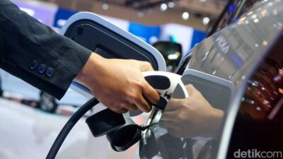 Harga Mobil Listrik Impor Diprediksi Naik 30% Usai Insentif Dicabut – Alternatif 1