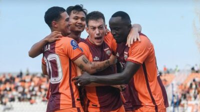“Super League: Borneo FC, Satu-satunya yang Bertahan di Tengah Gempuran”