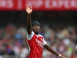 Noni Madueke Dikabarkan Cedera Ligamen Lutut, Arsenal Berharap-Harap Cemas