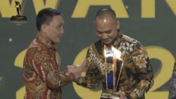 **Adhyaksa Awards 2025: Andri Zulfikar Kukuhkan Gelar Jaksa Tangguh Anti-Korupsi**