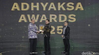 Transmedia Beri Penghargaan ‘Tokoh Progresif dalam Penegakan Hukum’ ke Jaksa Agung – Update 1