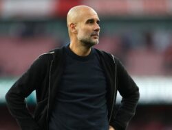 Man City Dituding Parkir Bus, Guardiola: Strategi Tua yang Tak Pernah Berubah!