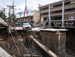 Sinkhole Raksasa Meneror Bangkok, Warga Terpaksa Dievakuasi Dalam Keadaan Darurat