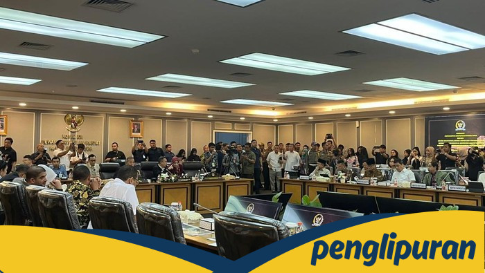 Raja Juli Salah Sapa Titiek, Bisa Dipecat? Inilah Momen Kontroversi Komisi I DPR!