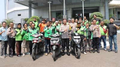 **”Ojol Kamtibmas” dan Polisi Bersinergi, Jaga Keamanan Jakarta Barat**