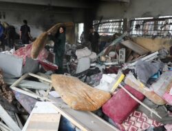 **Israel Serang Rumah Pengungsian di Gaza, 11 Orang Tewas dalam Serangan Udara yang Mengejutkan**