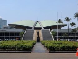 **”Komisi VI DPR dan Pemerintah Bersatu, Hentikan Status Kementerian BUMN”**