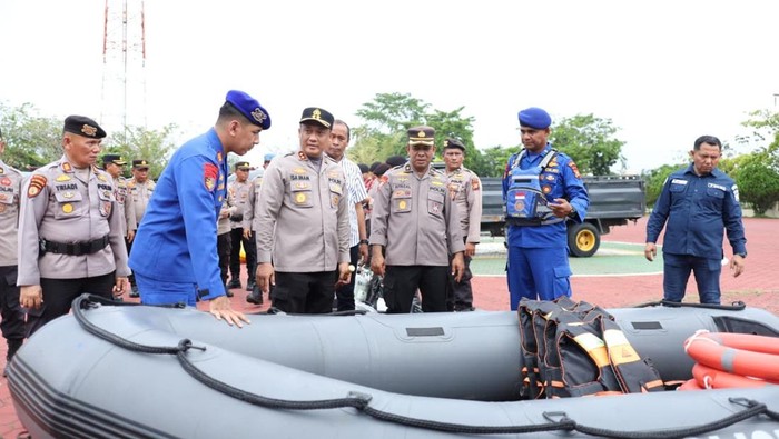 **Polres Rohil Siap Taktis, Cegah Bencana Banjir Musim Hujan**